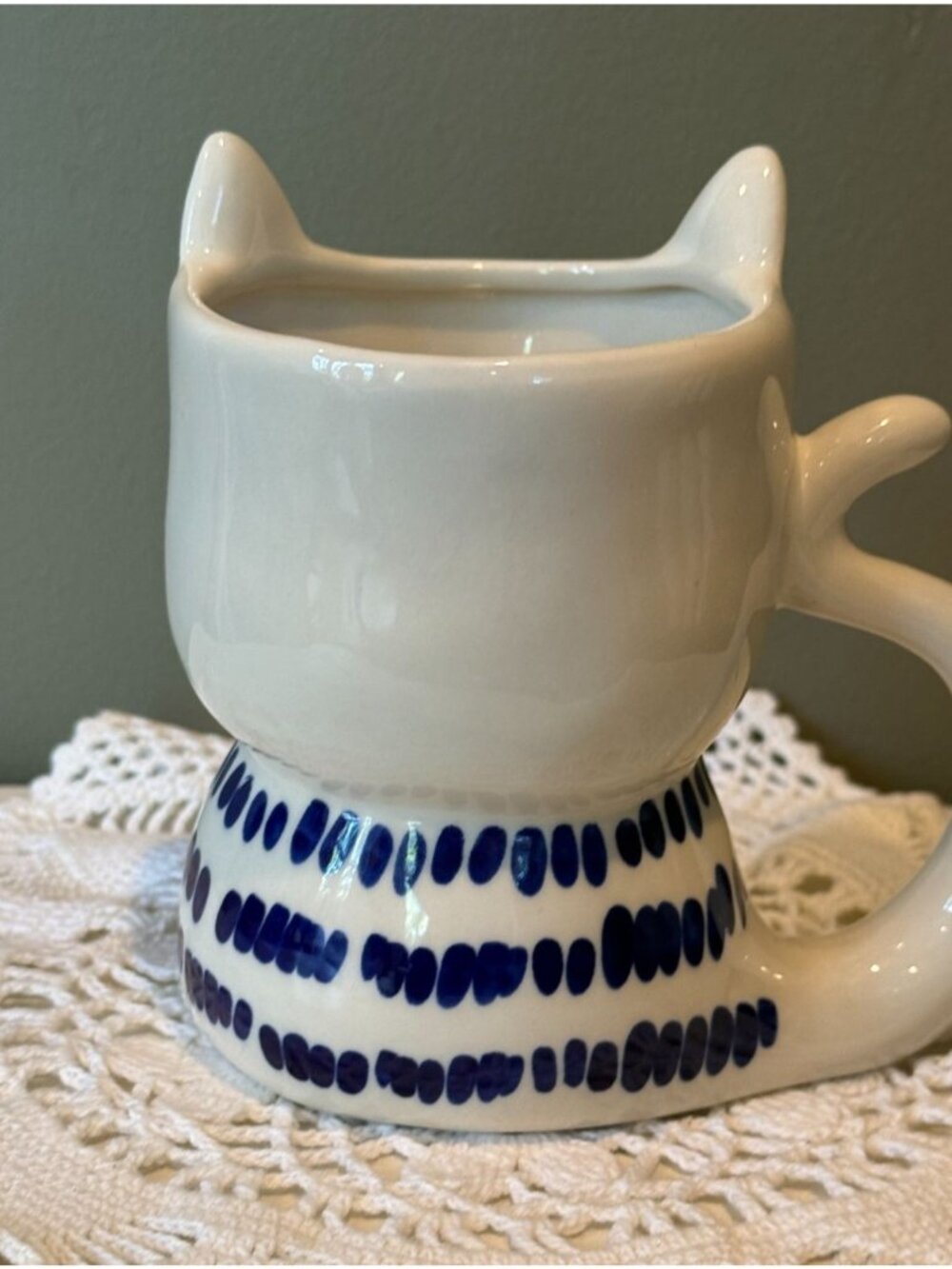 Blue & White Cat Mug, Ceramic Kitty Coffee Cup, Whimsical Cat Lover Gift - Picture 3 of 5